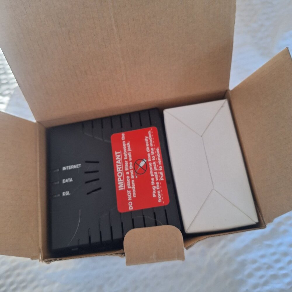 WESTELL MODEM - Picture 2 of 7